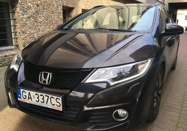 Honda Civic cena 72900 przebieg: 58000, rok produkcji 2017 z Gdynia małe 154